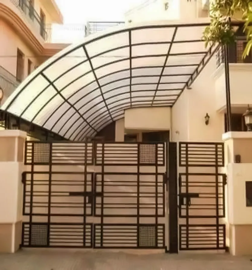 Polycarbonate canopy