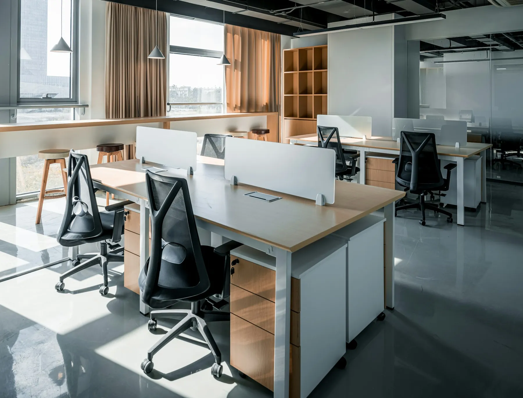 Open-plan workstations